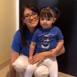 Meet your Posher, Adriana